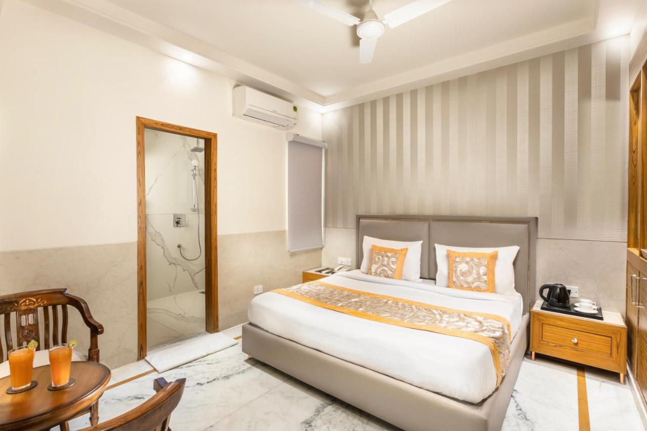 Hotel Star By Star Group- Near Delhi Airport New Delhi Eksteriør bilde