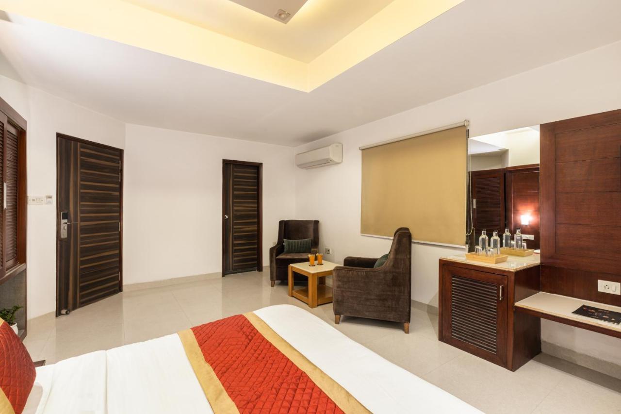 Hotel Star By Star Group- Near Delhi Airport New Delhi Eksteriør bilde