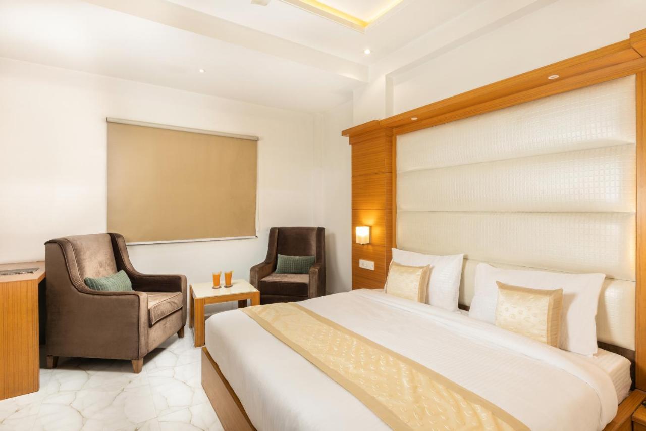 Hotel Star By Star Group- Near Delhi Airport New Delhi Eksteriør bilde