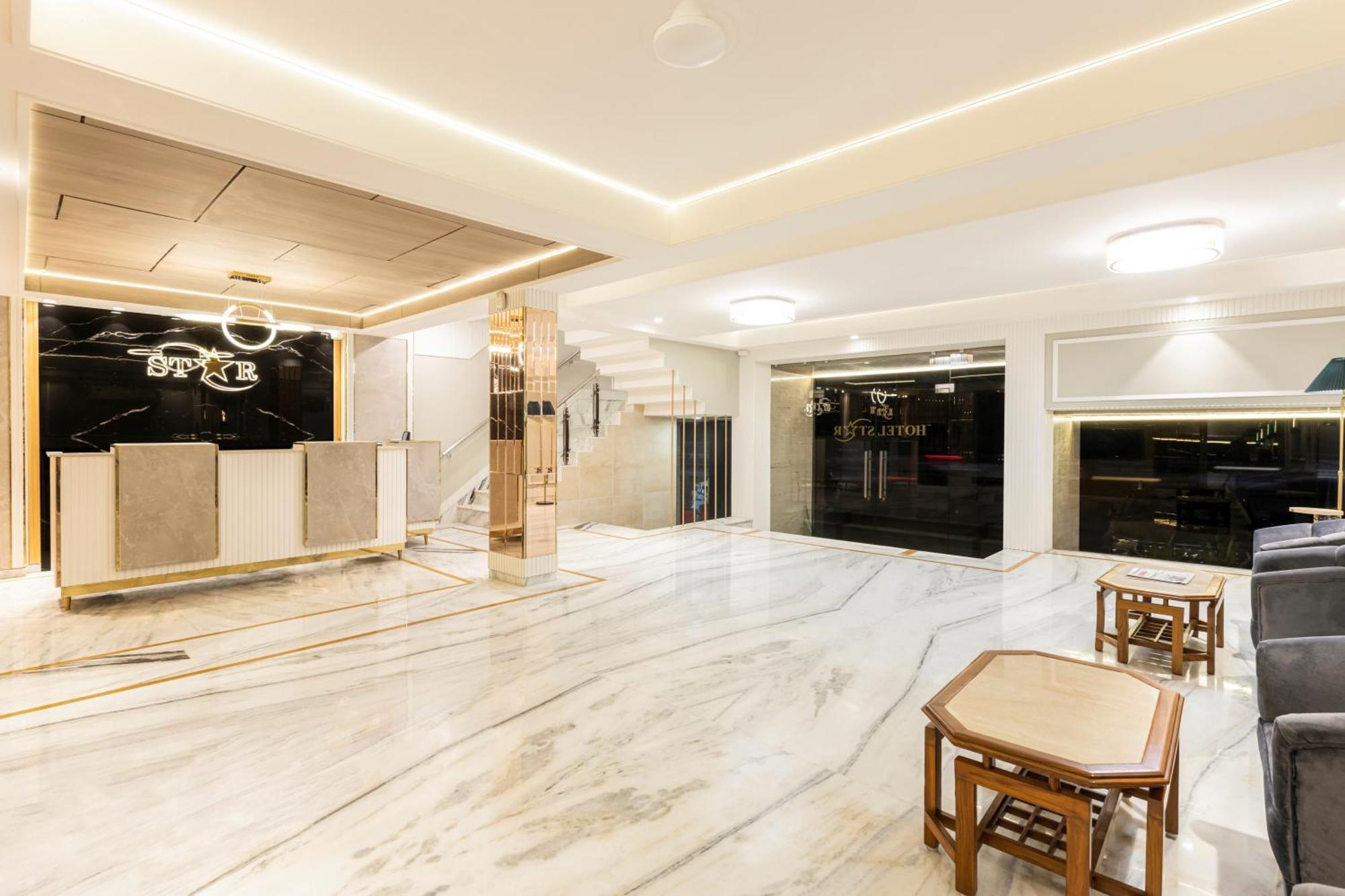Hotel Star By Star Group- Near Delhi Airport New Delhi Eksteriør bilde