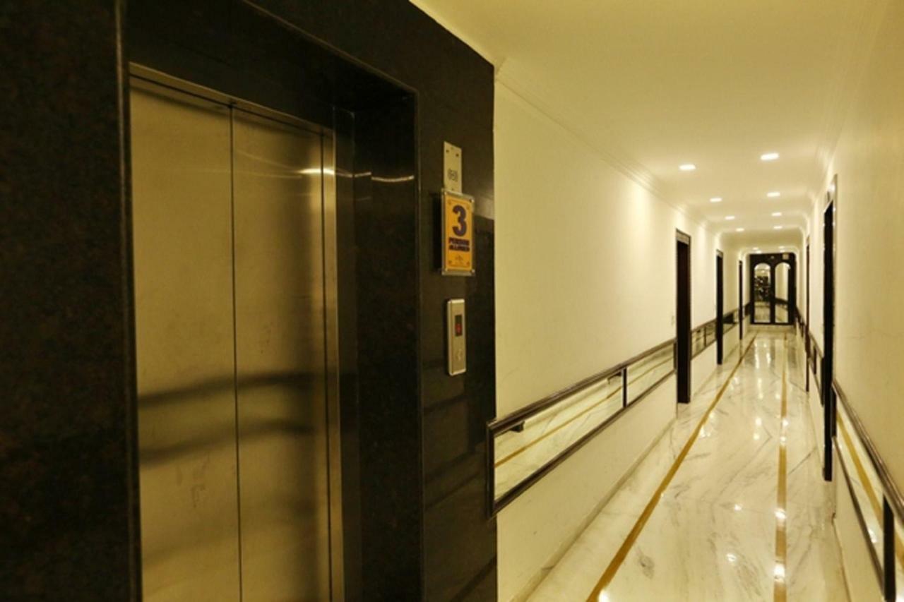 Hotel Star By Star Group- Near Delhi Airport New Delhi Eksteriør bilde